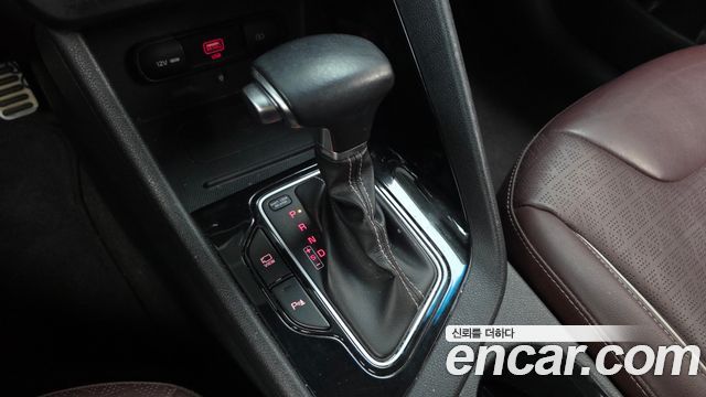 Kia Niro 1.6 HEV Noblesse Special 2020 — фото 9