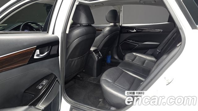 Kia K7 3.0 LPI Luxury (Rental Car) 2018 — фото 11