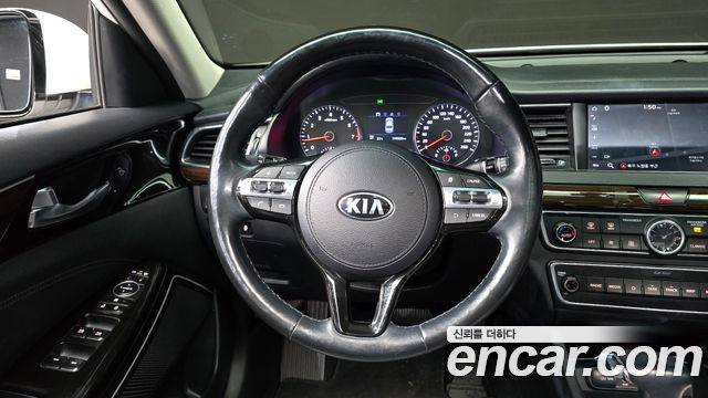 Kia K7 3.0 LPI Luxury (Rental Car) 2018 — фото 12