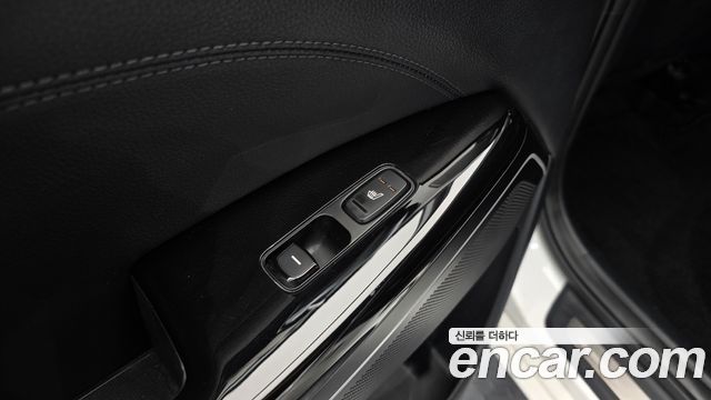 Kia K7 3.0 LPI Luxury (Rental Car) 2018 — фото 17