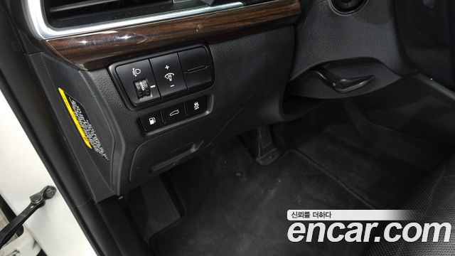 Kia K7 3.0 LPI Luxury (Rental Car) 2018 — фото 19