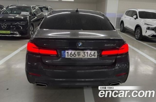 BMW 5 Series (G30) 523d M Sport 2023 — фото 2