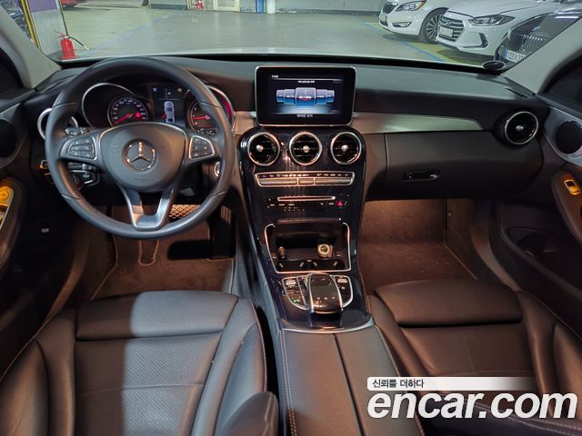 Mercedes-Benz C-Class (W205) C200 Avantgarde 2018 — фото 8