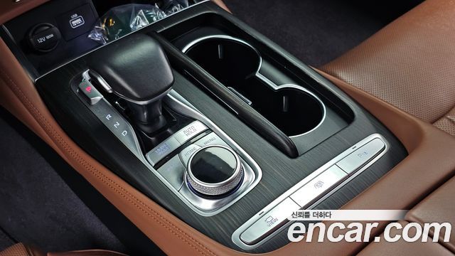 Kia K9 3.8 GDI AWD PlatinumⅡ 2019 — фото 9