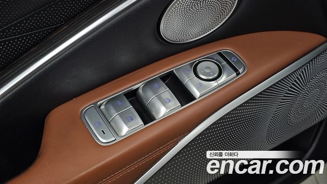 Kia K9 3.8 GDI AWD PlatinumⅡ 2019 — фото 29