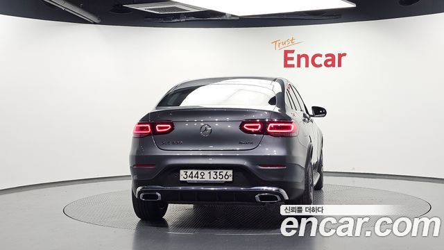 Mercedes-Benz GLC-Class (X253) GCL300 4MATIC Coupe 2020 — фото 4