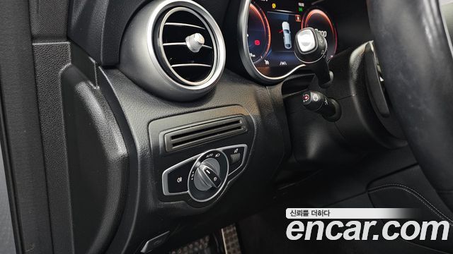 Mercedes-Benz GLC-Class (X253) GCL300 4MATIC Coupe 2020 — фото 20