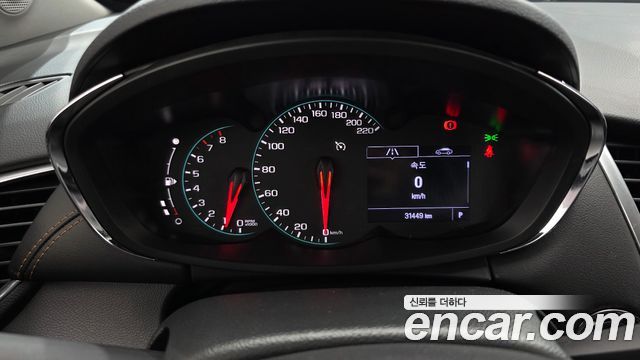 Chevrolet Trax 1.4 Premier 2019 — фото 8