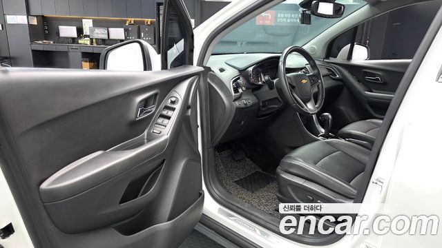 Chevrolet Trax 1.4 Premier 2019 — фото 10