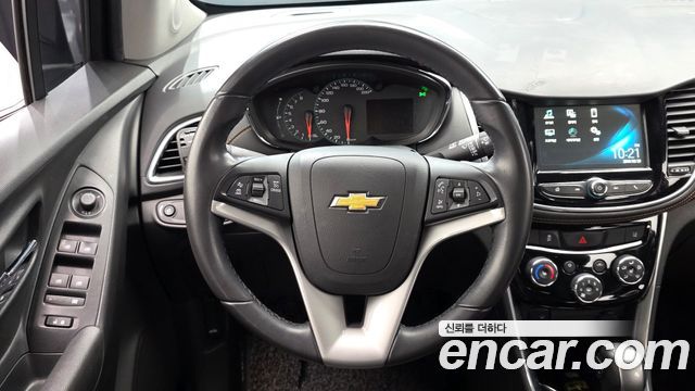 Chevrolet Trax 1.4 Premier 2019 — фото 13
