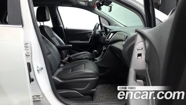 Chevrolet Trax 1.4 Premier 2019 — фото 26