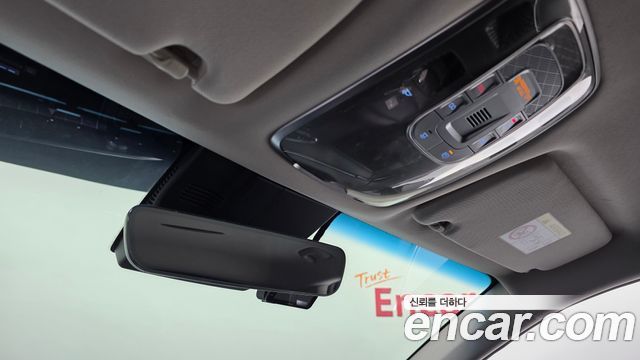 Genesis GV70 2.5T Gasoline 2WD 2021 — фото 31