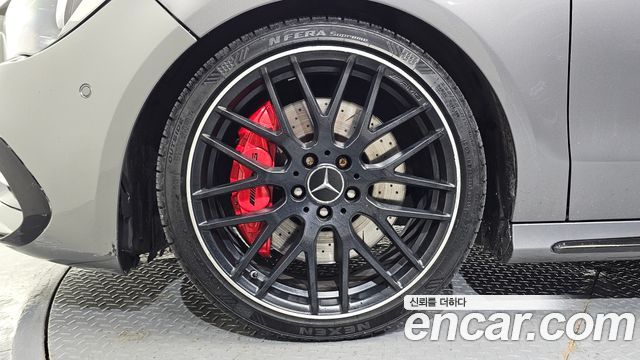 Mercedes-Benz CLA-Class (C117) CLA45 AMG 4MATIC 2017 — фото 5