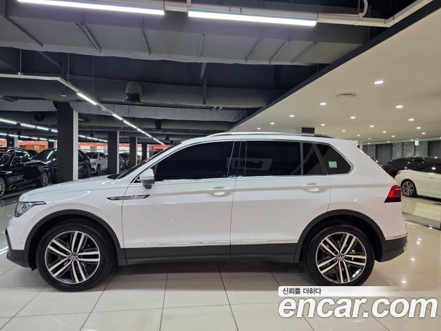 Volkswagen Tiguan (II) 2.0 TDI 4Motion Prestige 2023 — фото 3