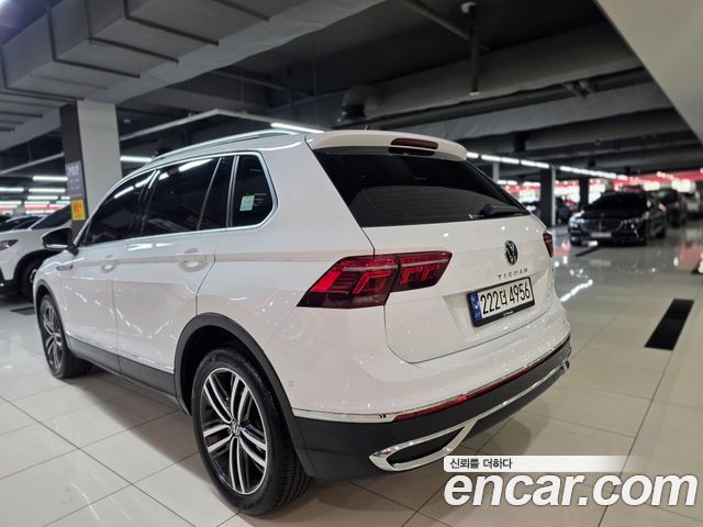 Volkswagen Tiguan (II) 2.0 TDI 4Motion Prestige 2023 — фото 4
