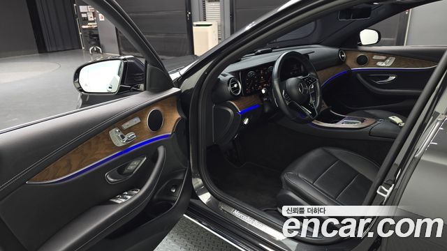 Mercedes-Benz E-Class (W213) E220d 4MATIC Exclusive 2021 — фото 10