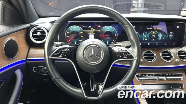 Mercedes-Benz E-Class (W213) E220d 4MATIC Exclusive 2021 — фото 14
