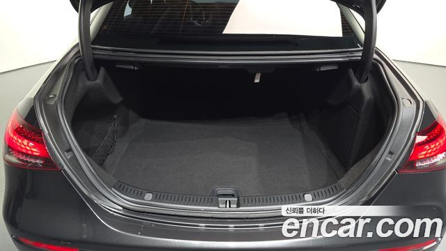 Mercedes-Benz E-Class (W213) E220d 4MATIC Exclusive 2021 — фото 20