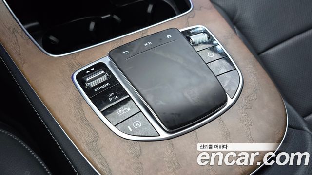 Mercedes-Benz E-Class (W213) E220d 4MATIC Exclusive 2021 — фото 32