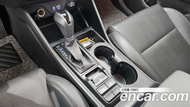 Hyundai Tucson Gasoline 1.6 turbo 2WD Modern 2019 — фото 9