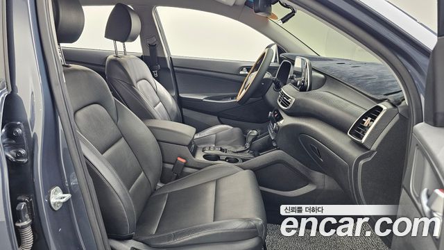 Hyundai Tucson Gasoline 1.6 turbo 2WD Modern 2019 — фото 11