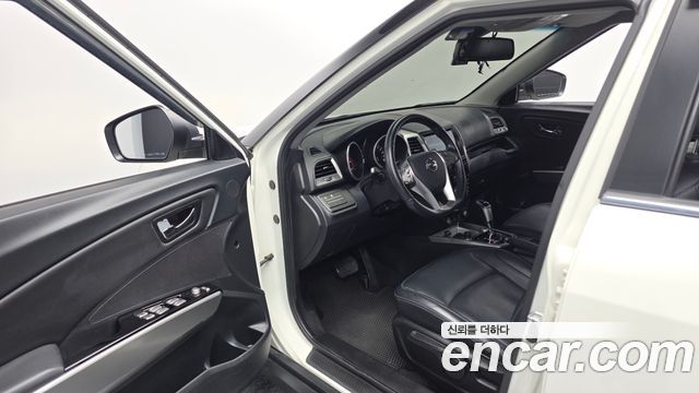 KG Mobility (SsangYong) Tivoli Diesel VX 2WD 2016 — фото 10