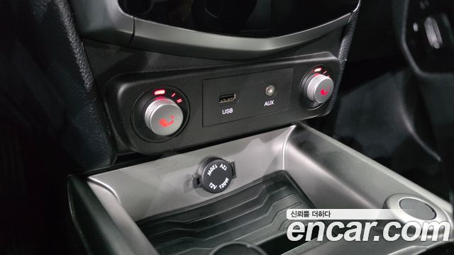 KG Mobility (SsangYong) Tivoli Diesel VX 2WD 2016 — фото 13