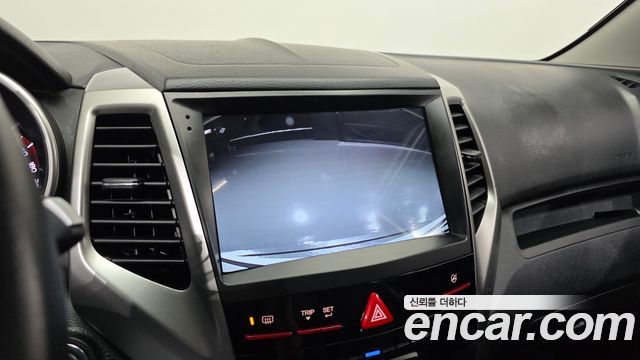 KG Mobility (SsangYong) Tivoli Diesel VX 2WD 2016 — фото 16
