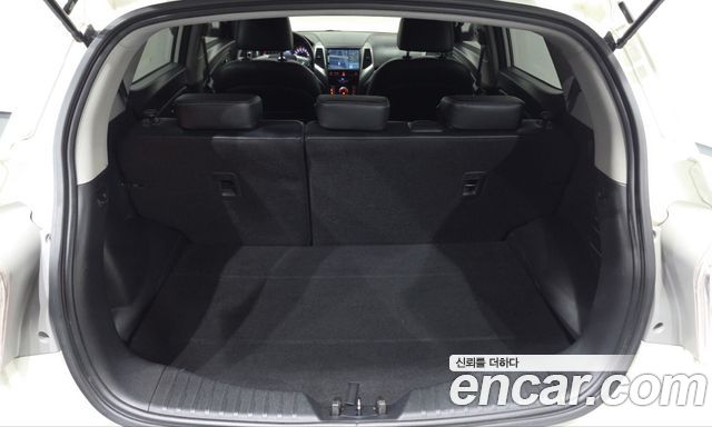 KG Mobility (SsangYong) Tivoli Diesel VX 2WD 2016 — фото 18
