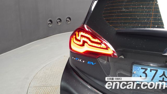 Chevrolet Bolt EV EV Premier 2018 — фото 23