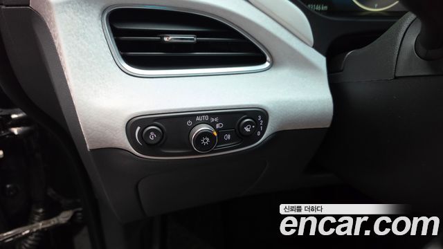Chevrolet Bolt EV EV Premier 2018 — фото 28