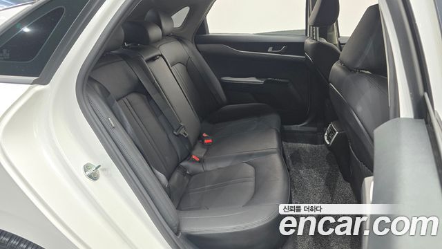 Kia K5 (III) 1.6 Turbo Prestige 2020 — фото 11