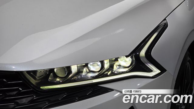 Kia K5 (III) 1.6 Turbo Prestige 2020 — фото 22