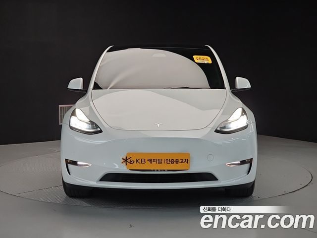Tesla Model Y Long Range AWD