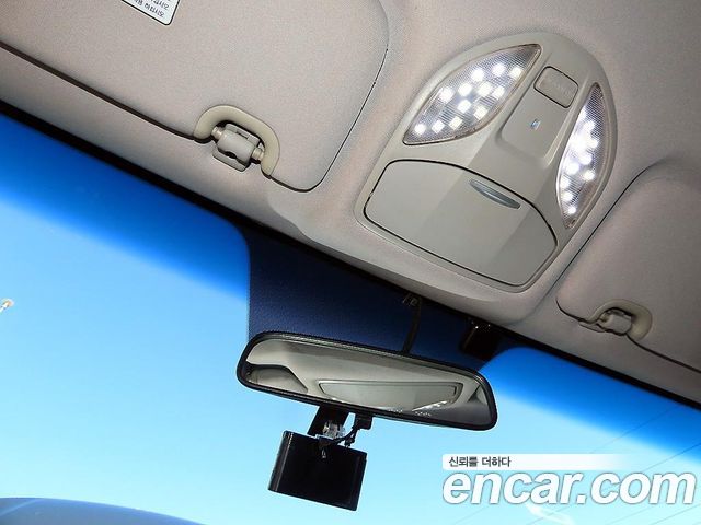 Hyundai Santa Fe (DM) Diesel(e-VGT) 2.0 2WD Morden 2013 — фото 19