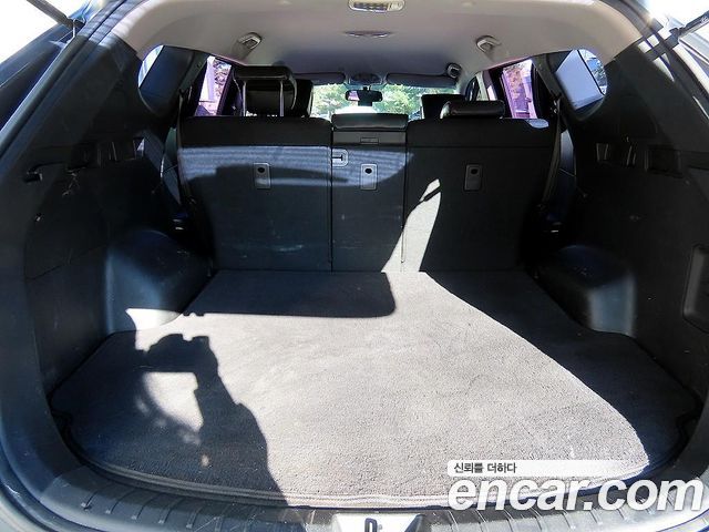 Hyundai Santa Fe (DM) Diesel(e-VGT) 2.0 2WD Morden 2013 — фото 22