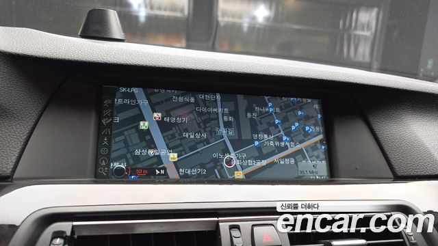 BMW 5 Series (F10) 528i 2013 — фото 14