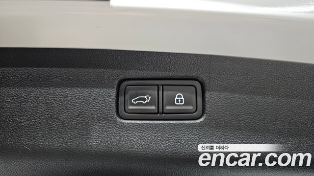 Genesis GV70 2.5T Gasoline 2WD 2021 — фото 37