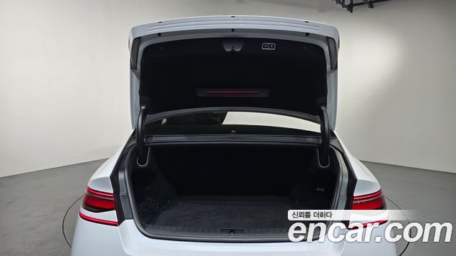 Genesis G90 (RS4) Gasoline 3.5 Turbo AWD 2023 — фото 18