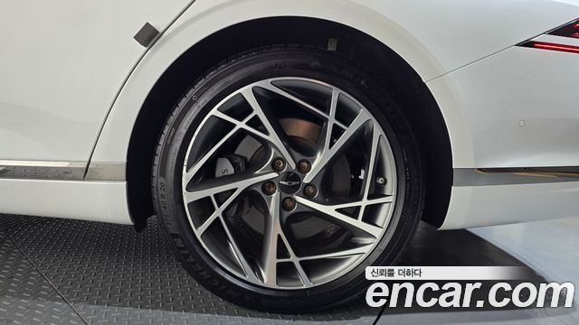 Genesis G90 (RS4) Gasoline 3.5 Turbo AWD 2023 — фото 21
