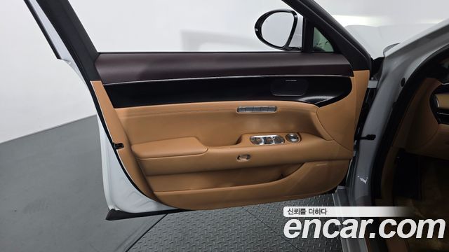 Genesis G90 (RS4) Gasoline 3.5 Turbo AWD 2023 — фото 24