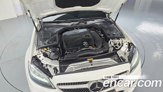 Mercedes-Benz C-Class (W205) C200 AMG Line 2021 — фото 6