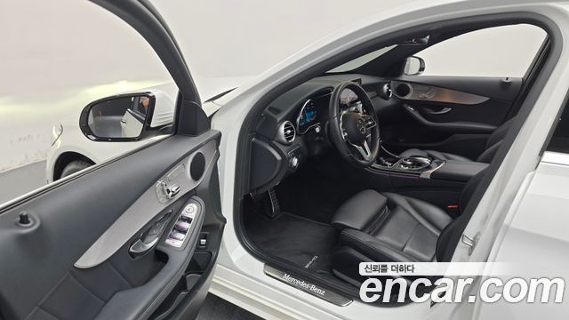 Mercedes-Benz C-Class (W205) C200 AMG Line 2021 — фото 10