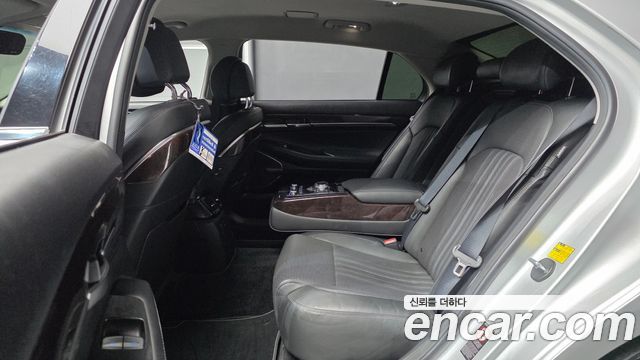 Genesis EQ900 3.3 T-GDI AWD Premiun Luxury 2017 — фото 12