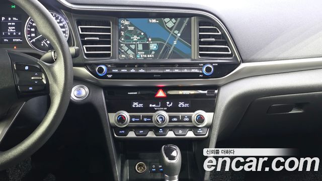 Hyundai Avante (AD) 1.6 Smart Choice 2020 — фото 13