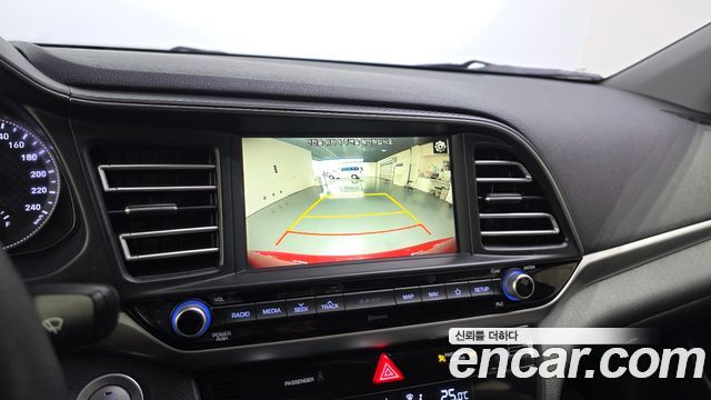 Hyundai Avante (AD) 1.6 Smart Choice 2020 — фото 14