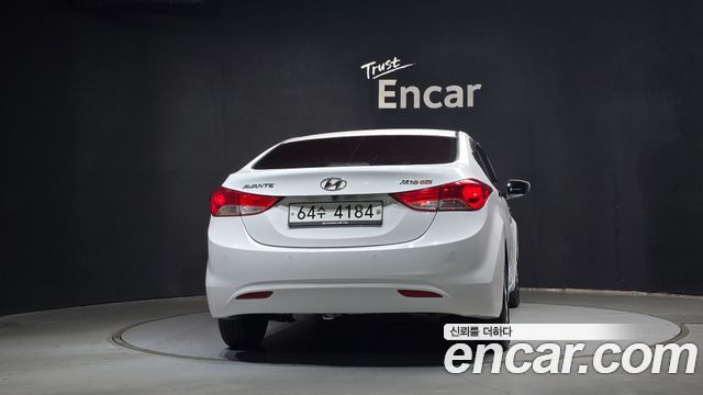 Hyundai Avante (MD) M16 GDI Luxury 2012 — фото 4