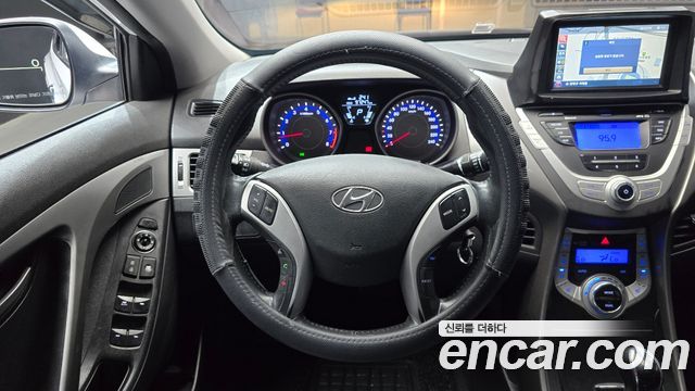 Hyundai Avante (MD) M16 GDI Luxury 2012 — фото 13