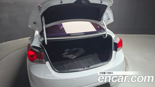 Hyundai Avante (MD) M16 GDI Luxury 2012 — фото 20