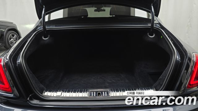 Rolls-Royce Ghost 6.6 EWB V12 2018 — фото 20